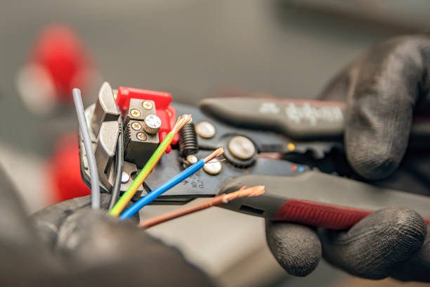 Best Licensed Electrician  in Eureka, MO